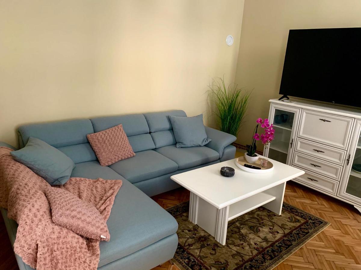 אורדאה Art Nouveau Apartment Ultracentral מראה חיצוני תמונה